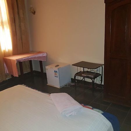 Centre D' Accueil Joli Reve Hotel Kisangani Eksteriør billede